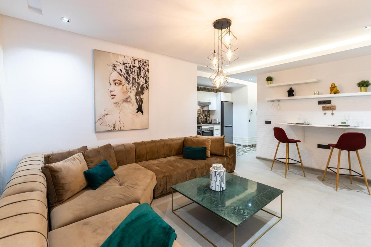 Stylish & Chic Flat - Place - New Building Appartamento *
